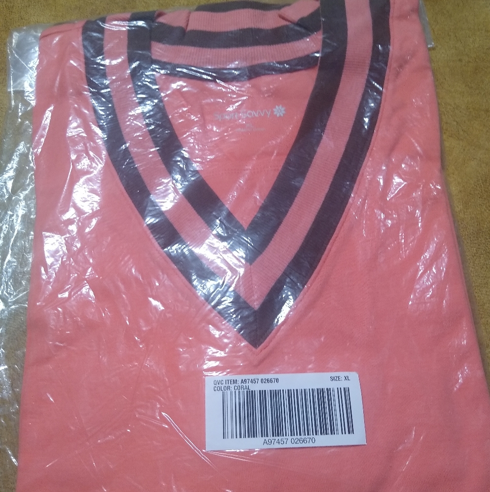 2 SPORTS SAVVY WOMEN'S SHIRTS (NEW)